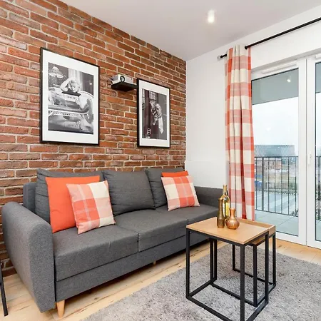 Movie Jacuzzi Apartment At The Main Station By Noclegi Renters Cracovia Exterior foto