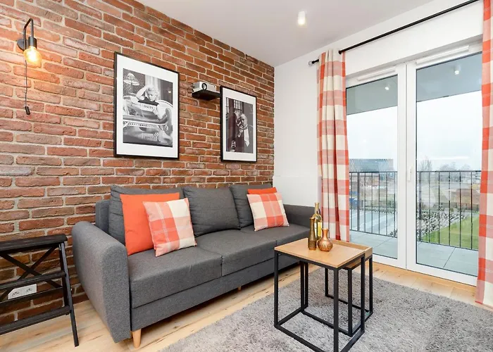 Movie Jacuzzi Apartment At The Main Station By Noclegi Renters